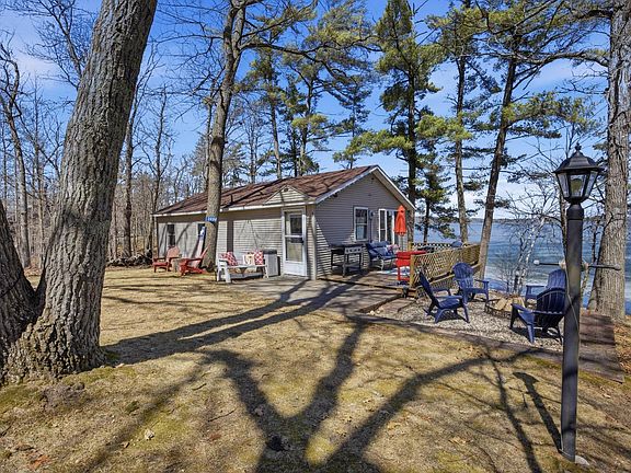 4th image of 24184 Vacation Ln