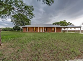 315 Simon, Pleasanton, TX 78064