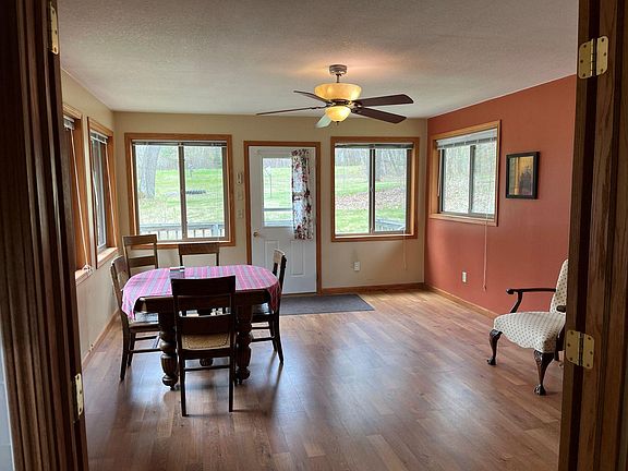 4th image of 33600 Leisure Dr
