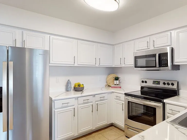 Villas at Preston Lakes Apartment Homes — Photo 3