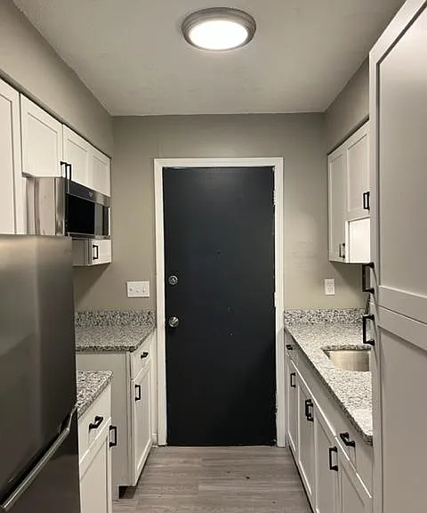 3410 Harrison St #6 — Photo 5