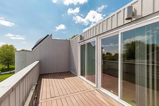 643 W Lakeshore Dr — Photo 29