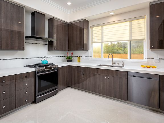 5th image of 17986 Valley Vista Blvd