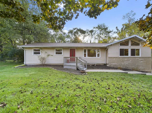 2363 Windemere Dr, Jackson, MI 49202