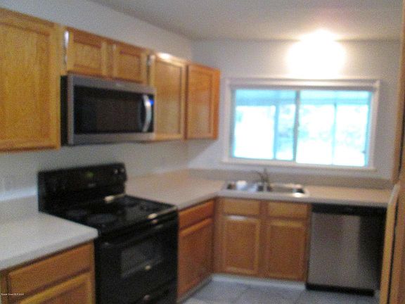 3rd image of 1197 Walden Blvd SE