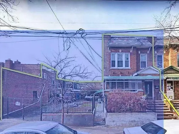 2576 99th Street, East Elmhurst, NY 11369