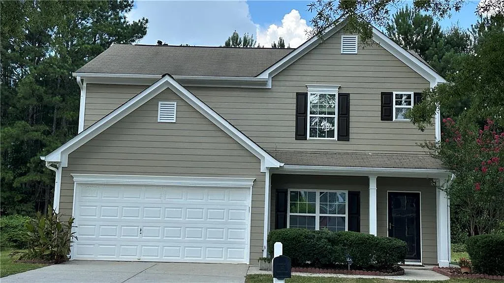 4 bed, 2.5 bath, 1788 sqft, $2,200 — Photo 1