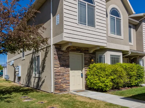 122 S Tamarak Cir, Lehi, UT 84043