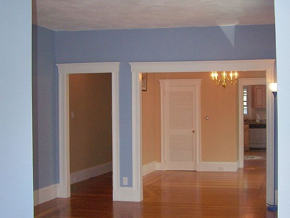 Nook off living room view to kitchen