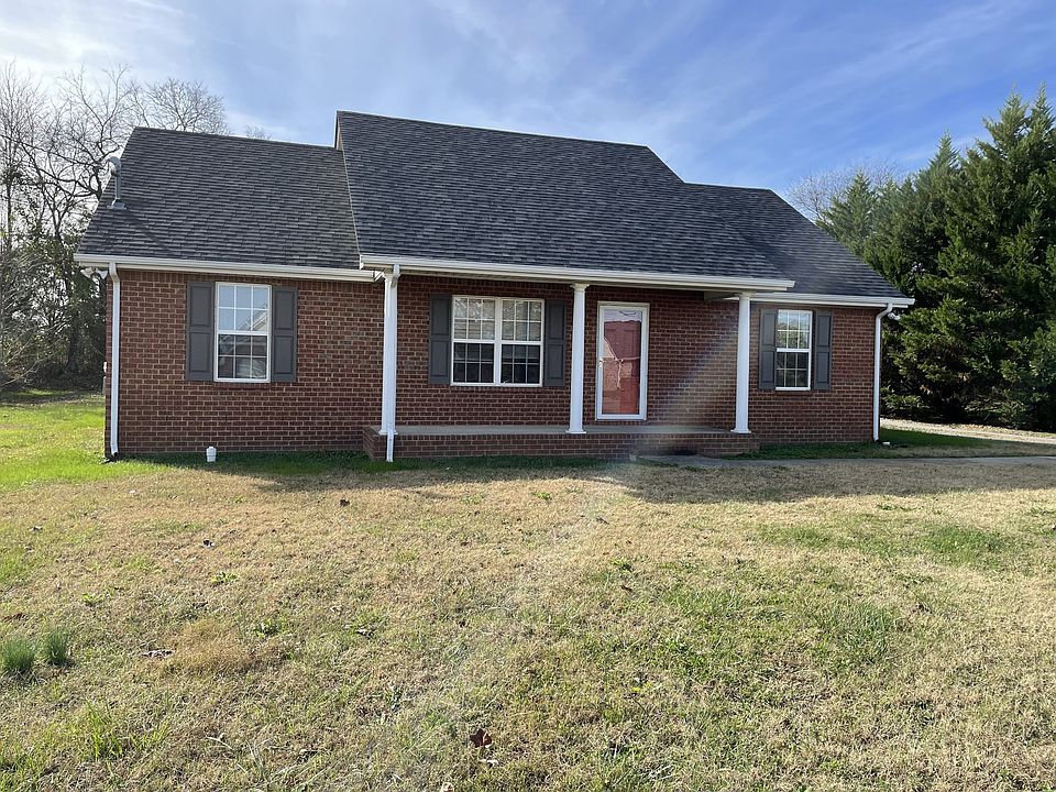 1st image of 2920 Cliffside Dr