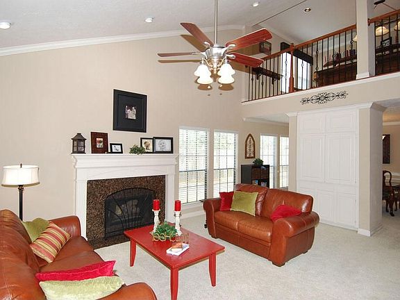 4th image of 5314 Manor Oaks Dr