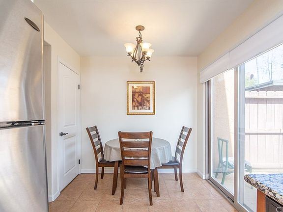 5th image of 1421 N Broadway N #C