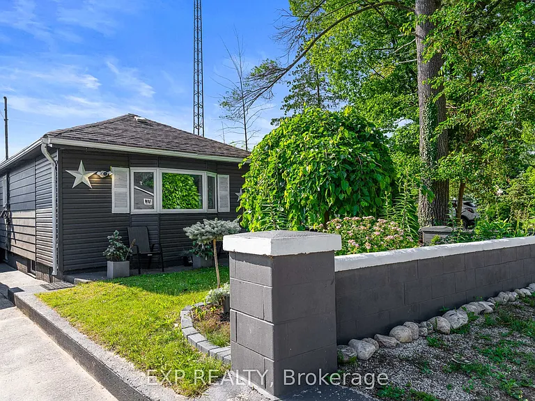27 Sunnidale Rd S — Photo 21