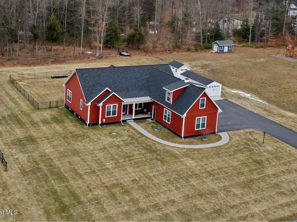 9 Catalina Drive, Ballston Spa, NY 12020