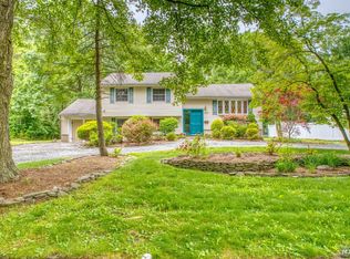 224 West Pl, Township Of Washington, NJ 07676