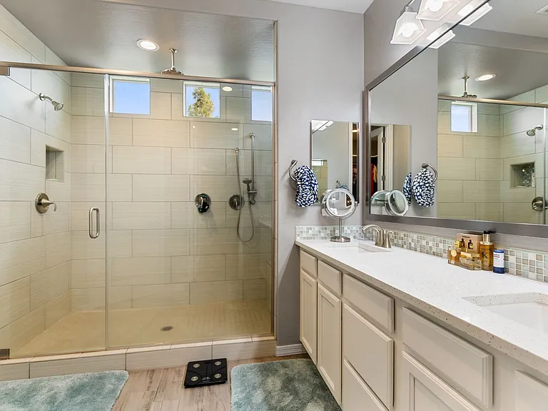 3859 E Welton Ln — Photo 21
