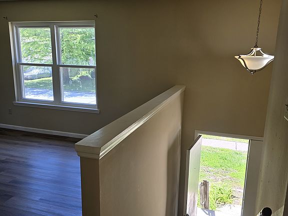 2nd image of 131 Oak Dr