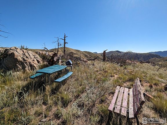 4th image of 1360 Meadow Mountain Dr