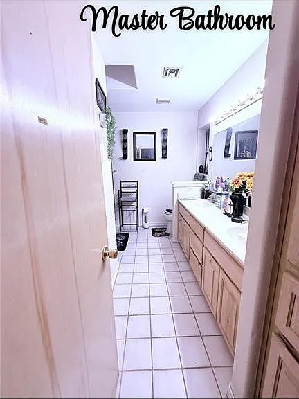 2809 Quebec Dr — Photo 2
