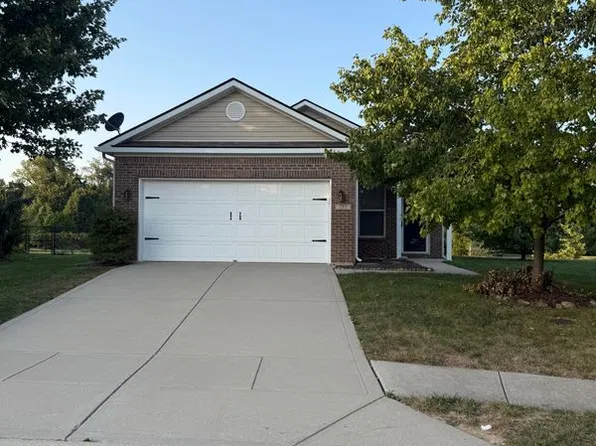 757 Aerostar Ct, Avon, IN 46123