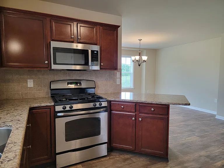 27 Beech Ct — Photo 10