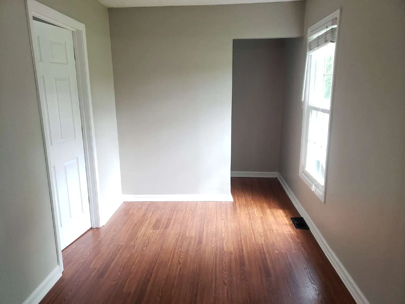 4 bed, 3.0 bath, 2222 sqft, $2,295 — Photo 4