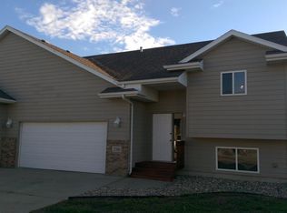3516 W Hughes Pl, Sioux Falls, SD 57108
