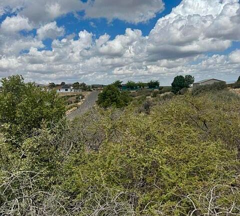 5th image of 18129 S PEEPLES VALLEY Road #5