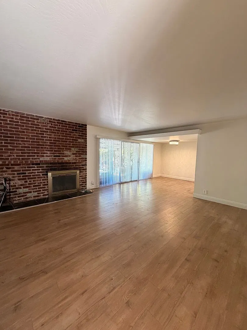 Adorable 3 bedroom, 2 bathroom home in Foothill Farms — Photo 2