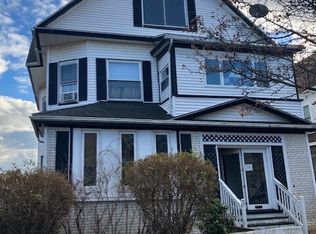 912 Connecticut Ave, Bridgeport, CT 06607