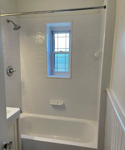 Oxford Gables Apartments — Photo 8