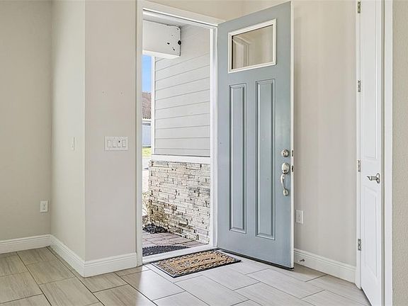 3rd image of 307 Terracotta Ter