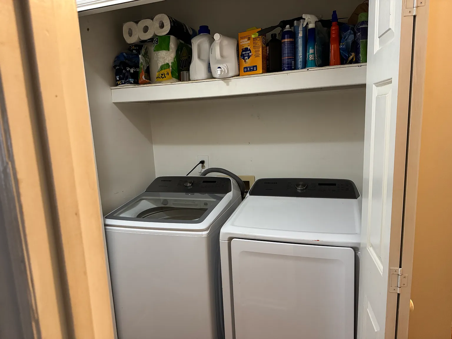 4 bed, 2242 sqft, $900 — Photo 4