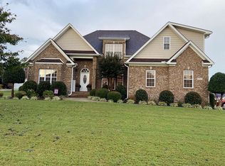 133 Spearpoint Ln, Meridianville, AL 35759