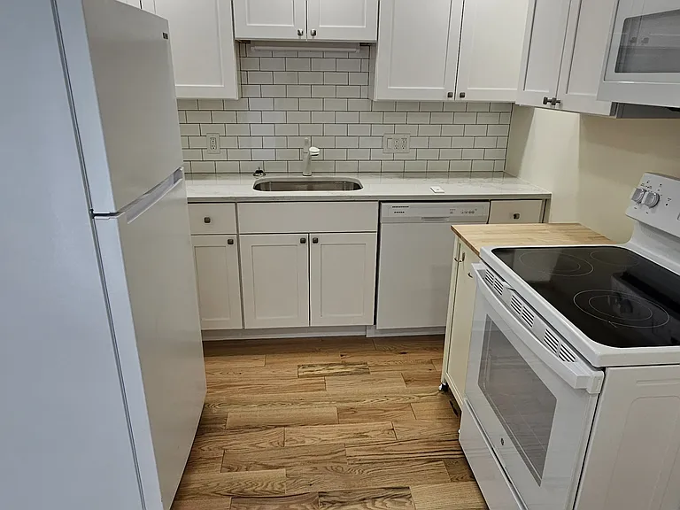 58 Freeman Dr #7 — Photo 18