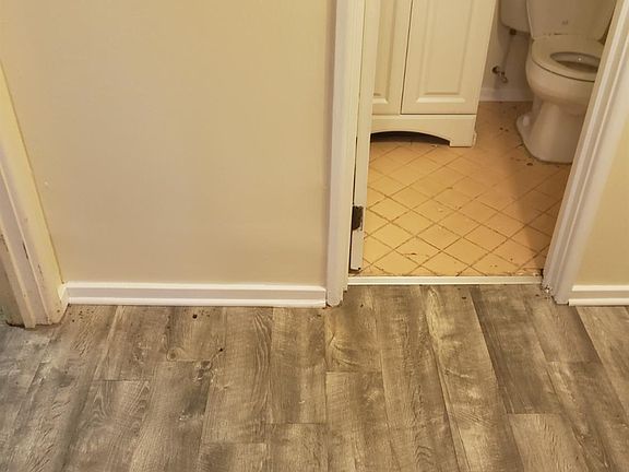 3rd image of 10886 Birchridge Dr