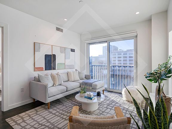 4th image of 110 Channel St Unit 406