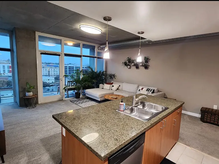 1080 Park Blvd #607 — Photo 2