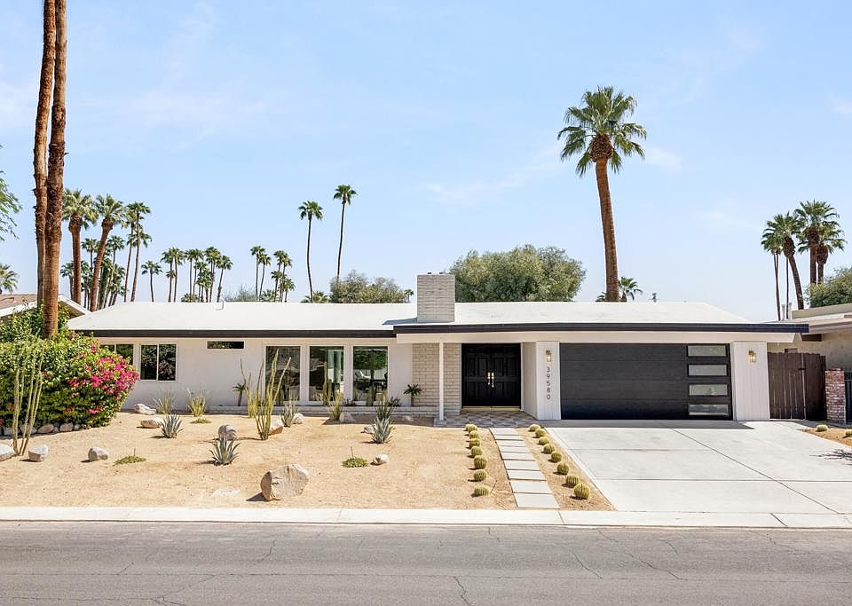 1st image of 39580 Kensington Dr