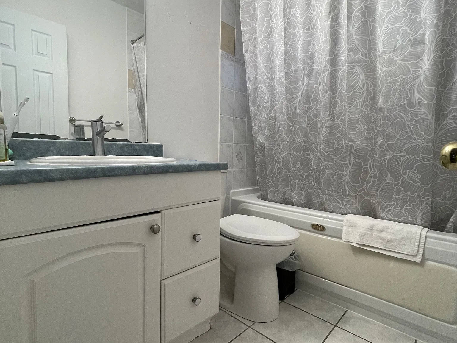 3 bed, $2,500 — Photo 4