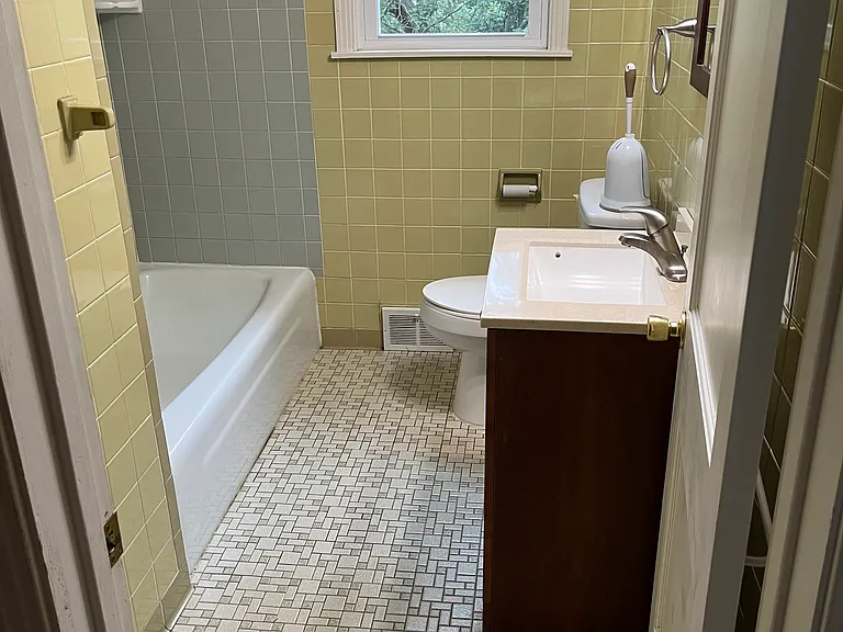 1190 Pittsburgh Rd — Photo 17