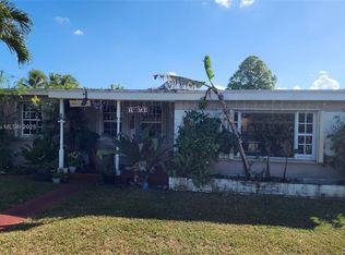 4201 SW 99th Ct, Miami, FL 33165