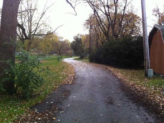 3rd image of 1142 S Shawnee Dr