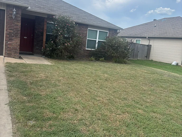 3020 Beechwood Dr — Photo 32