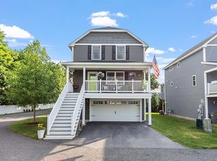 1 Charron Cir UNIT 1, Exeter, NH 03833