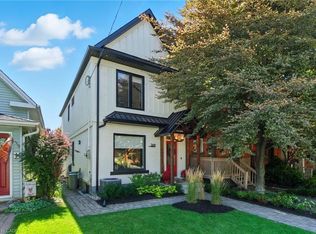 369 Charlton Ave W, Hamilton, ON L8P 2E6