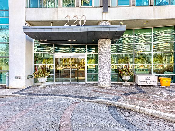 2nd image of 220 Burnhamthorpe Rd W #604