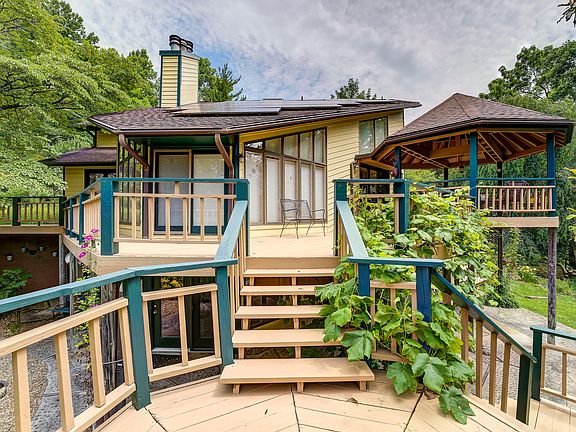 4th image of 3603 Honeywood Dr