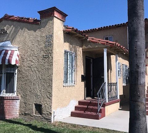 2nd image of 3425 W 59th Pl