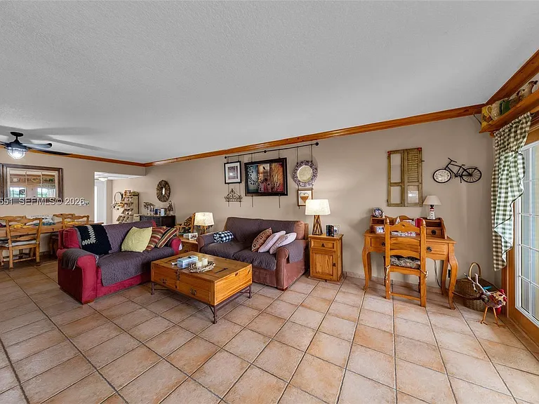 3050 NE 48th Ct #405 — Photo 16